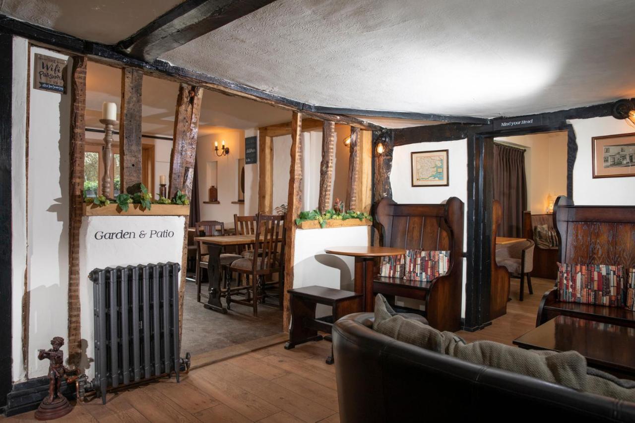 The Cock Inn Hotel Sheering  Eksteriør bilde