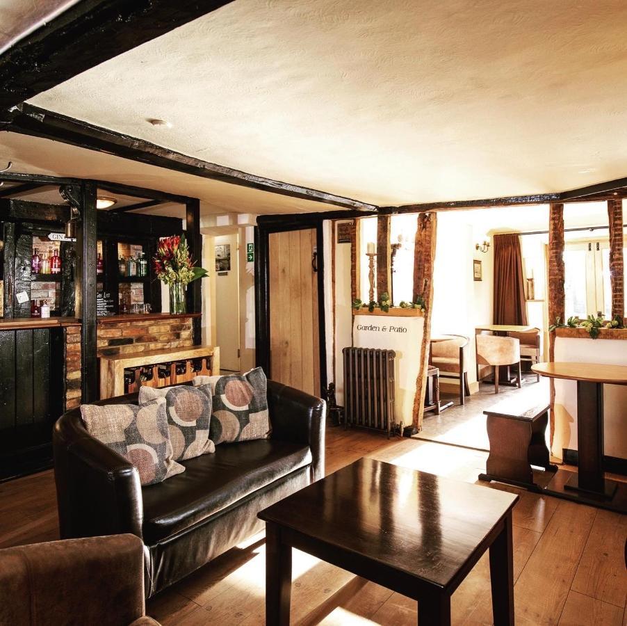 The Cock Inn Hotel Sheering  Eksteriør bilde